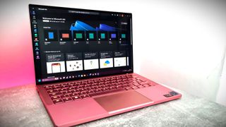 Microsoft Office apps on Razer laptop